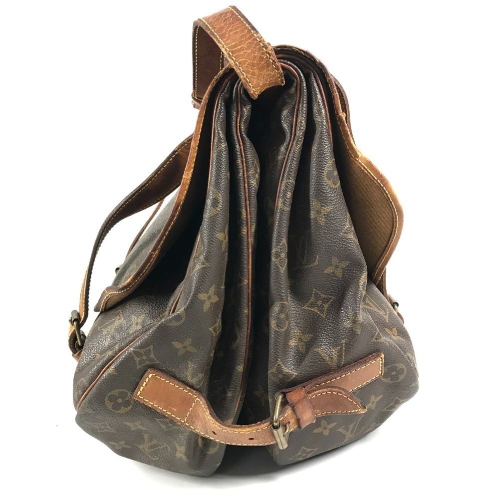 LOUIS VUITTON Brown Monogram Canvas Shoulder Bag - Picture 3 of 16